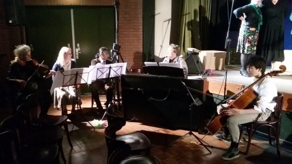 Orkestje bij Muziektheater Verloren